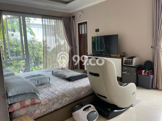 Rumah Luas Tanah 185m² di Bintaro, Tangerang Selatan - Lokasi Strategis Rumah Luas Tanah 185m² di Bintaro, Tangerang Selatan - Lokasi Strategis
