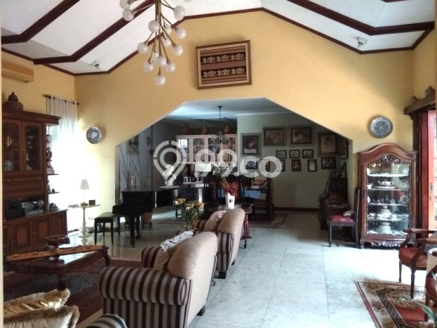 Komersial Dijual di Jakarta Selatan LT 700m2 & LB 250m2 Lokasi Terbaik! Komersial Dijual di Jakarta Selatan LT 700m2 & LB 250m2 Lokasi Terbaik!