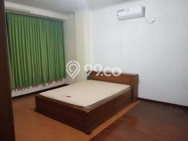 Unit Kost Dijual di Slipi dengan 10 Kamar Area Ramai Unit Kost Dijual di Slipi dengan 10 Kamar Area Ramai