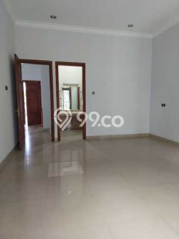 BEST LOCATION! Rumah kawasan Sektor 9-Bintaro, Dekat Stasiun, 3 KT, Luas 24600m² Bangunan 36500m² BEST LOCATION! Rumah kawasan Sektor 9-Bintaro, Dekat Stasiun, 3 KT, Luas 24600m² Bangunan 36500m²