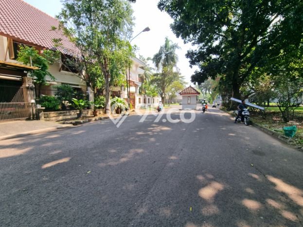 Rumah kawasan Bintaro, Tangerang Selatan, Luas 160m² LB 206m² Rumah kawasan Bintaro, Tangerang Selatan, Luas 160m² LB 206m²