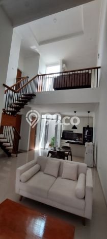 Rumah Luas Asri 3 KT Siap Pakai di BSD Nusaloka Tangerang Rumah Luas Asri 3 KT Siap Pakai di BSD Nusaloka Tangerang