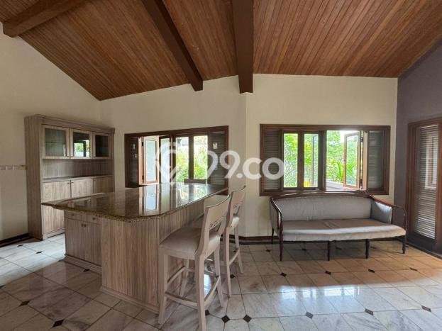 Rumah Elit Modern Siap Huni di Pondok Indah Jakarta Selatan Rumah Elit Modern Siap Huni di Pondok Indah Jakarta Selatan
