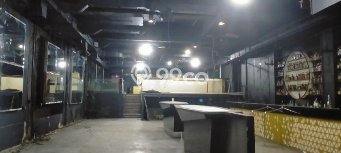 Unit Komersial Dijual di Jakarta Selatan LT 635m2 & LB 1800m2 Unit Komersial Dijual di Jakarta Selatan LT 635m2 & LB 1800m2