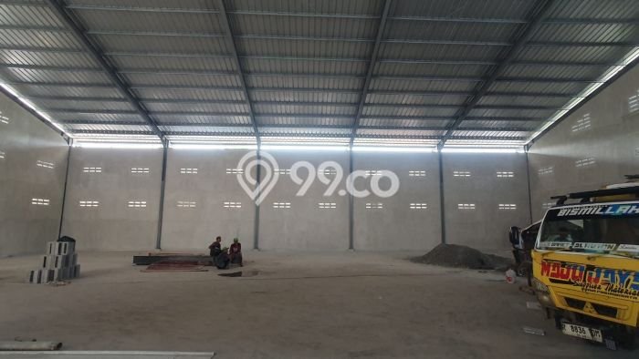 Gudang Ready di Narogong, Luas 900m², Area Bisnis, Jalan Mudah Gudang Ready di Narogong, Luas 900m², Area Bisnis, Jalan Mudah