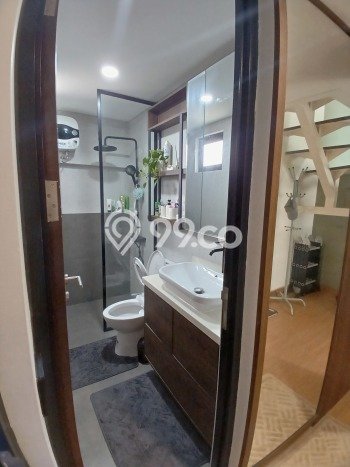 Dijual Rumah Luas Elegan Dengan View Eksklusif di Kota Wisata, Jakarta Timur Dijual Rumah Luas Elegan Dengan View Eksklusif di Kota Wisata, Jakarta Timur