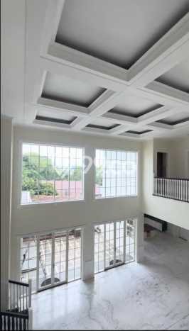 Rumah Mewah Siap Huni LT 980m2 di Gajah Mungkur, Semarang Rumah Mewah Siap Huni LT 980m2 di Gajah Mungkur, Semarang