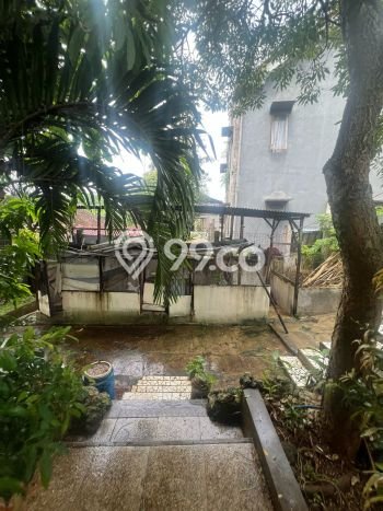 For Sale Rumah Mewah Exclusive di Banyumanik, Semarang For Sale Rumah Mewah Exclusive di Banyumanik, Semarang
