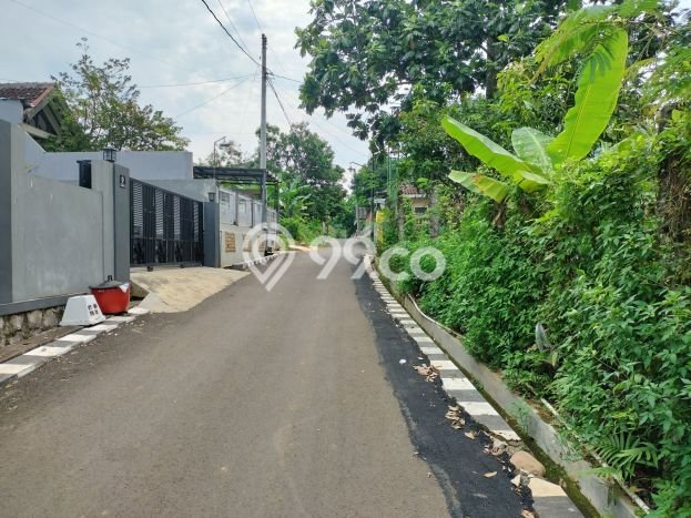 LOKASI PREMIUM! Tanah di Banyumanik, Luas 1127m2m², Cocok untuk Investasi LOKASI PREMIUM! Tanah di Banyumanik, Luas 1127m2m², Cocok untuk Investasi