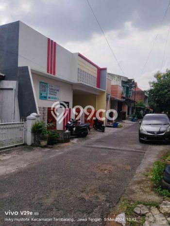 Dijual Murah Rumah dengan Luas Tanah 200m2m² dan Luas Bangunan 200m2m² di Kawasan Tembalang, Semarang Dijual Murah Rumah dengan Luas Tanah 200m2m² dan Luas Bangunan 200m2m² di Kawasan Tembalang, Semarang
