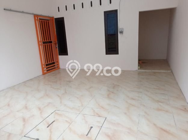 Dijual Murah Rumah dengan Luas Tanah 200m2m² dan Luas Bangunan 200m2m² di Kawasan Tembalang, Semarang Dijual Murah Rumah dengan Luas Tanah 200m2m² dan Luas Bangunan 200m2m² di Kawasan Tembalang, Semarang