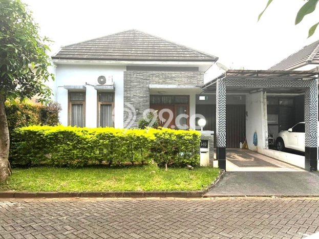 Rumah Impian dengan Luas Tanah 180m2m² di Lingkungan Asri Banyumanik, Semarang Rumah Impian dengan Luas Tanah 180m2m² di Lingkungan Asri Banyumanik, Semarang