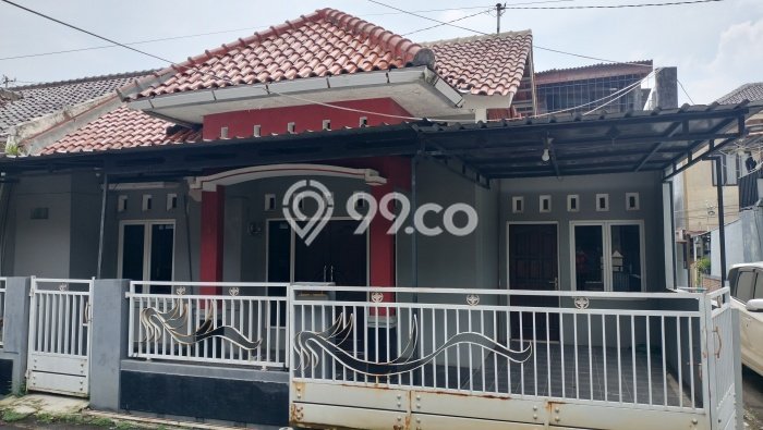 Rumah Modern Cantik 3 KT Bisa Langsung Pindah di Banyumanik Rumah Modern Cantik 3 KT Bisa Langsung Pindah di Banyumanik