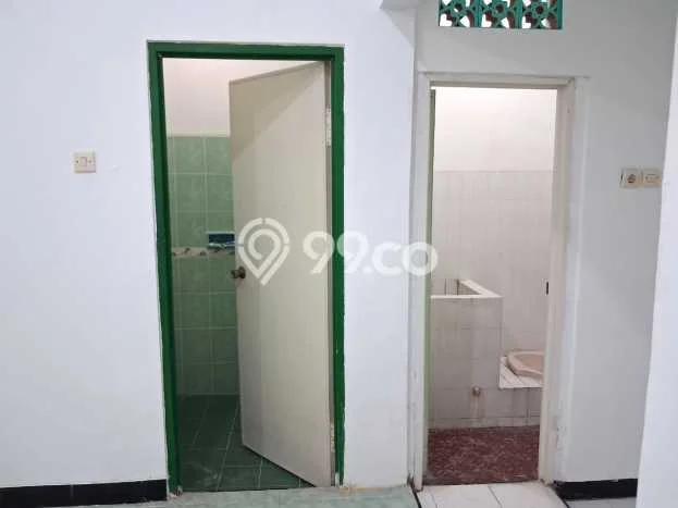 Bisa KPR! Rumah Strategis di Tembalang, LT 90m2m² LB 80m2m² Bisa KPR! Rumah Strategis di Tembalang, LT 90m2m² LB 80m2m²