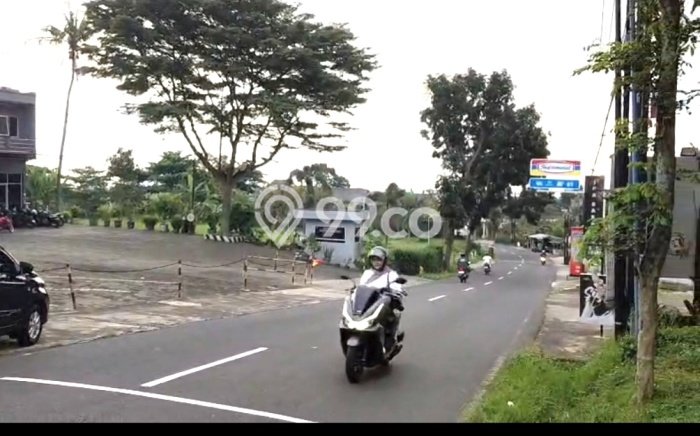 Dijual Rumah Mewah Megah Dengan View Cantik di Ungaran, Semarang Dijual Rumah Mewah Megah Dengan View Cantik di Ungaran, Semarang