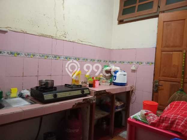 Jual Rumah Favorit Siap Huni LB 200m2 di Banyumanik, Semarang Jual Rumah Favorit Siap Huni LB 200m2 di Banyumanik, Semarang