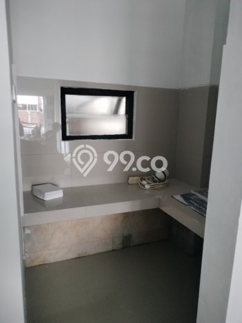 Dijual Kost Strategis di Tembalang, Semarang 10 KT, 10 KM, Luas Bangunan 130m2 Dijual Kost Strategis di Tembalang, Semarang 10 KT, 10 KM, Luas Bangunan 130m2