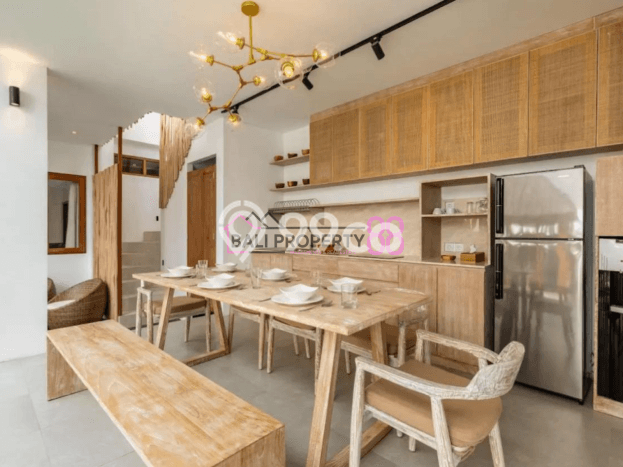 Rumah Mewah LB 170m2 Siap Pakai Desain Elegan di Tibubeneng, Badung Rumah Mewah LB 170m2 Siap Pakai Desain Elegan di Tibubeneng, Badung