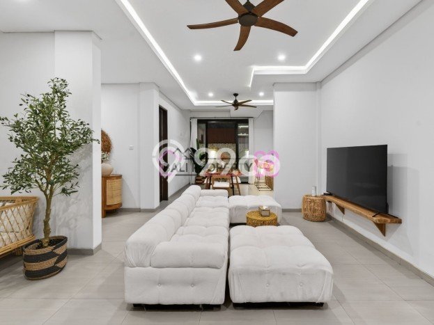 Jual Rumah Mewah Elegan Dengan View Eksklusif di Kerobokan, Badung Jual Rumah Mewah Elegan Dengan View Eksklusif di Kerobokan, Badung