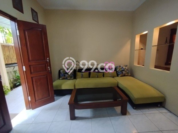 For Sale! Luxury House LT 200m2 Desain Elegan di Kerobokan For Sale! Luxury House LT 200m2 Desain Elegan di Kerobokan