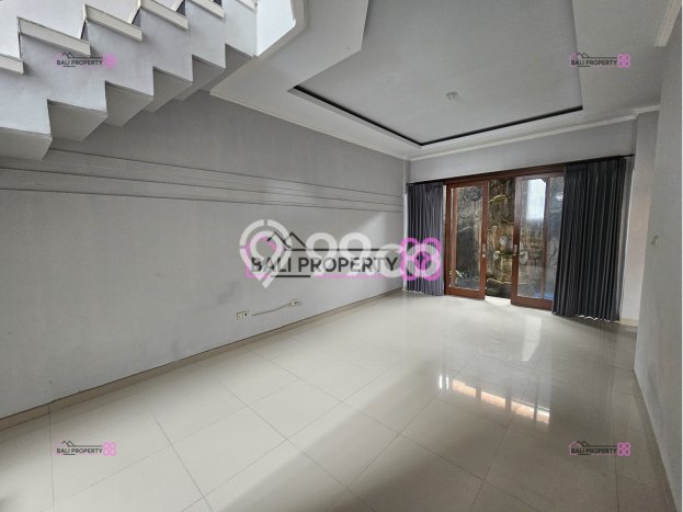 Rumah kawasan Denpasar Utara, 3 KT, View Kota, LT 107m2m² Bangunan 120m2m² Rumah kawasan Denpasar Utara, 3 KT, View Kota, LT 107m2m² Bangunan 120m2m²