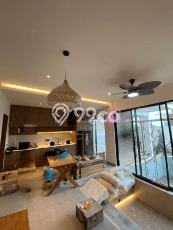 Rumah Elit LB 120m2 Siap Huni Desain Elegan di Munggu, Badung Rumah Elit LB 120m2 Siap Huni Desain Elegan di Munggu, Badung