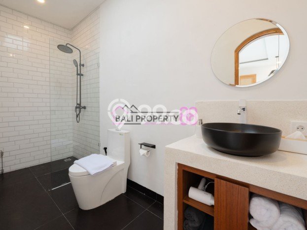 Rumah Luxury Modern Tanpa Renovasi di Tibubeneng Badung Rumah Luxury Modern Tanpa Renovasi di Tibubeneng Badung