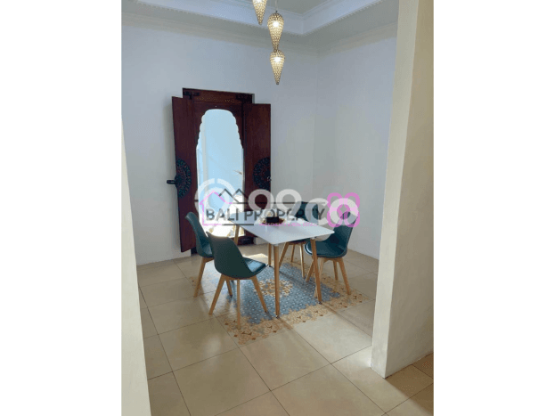 Ready to Use! Premium House LT 125m2 Desain Elegan di Kerobokan Kaja Ready to Use! Premium House LT 125m2 Desain Elegan di Kerobokan Kaja