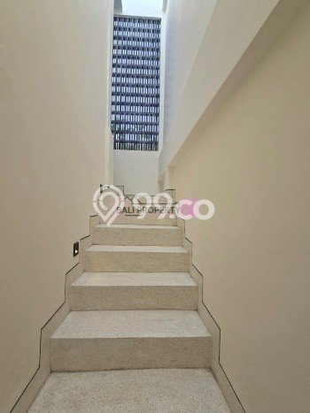 Rumah Luxury Modern Siap Huni di Seminyak Badung Rumah Luxury Modern Siap Huni di Seminyak Badung