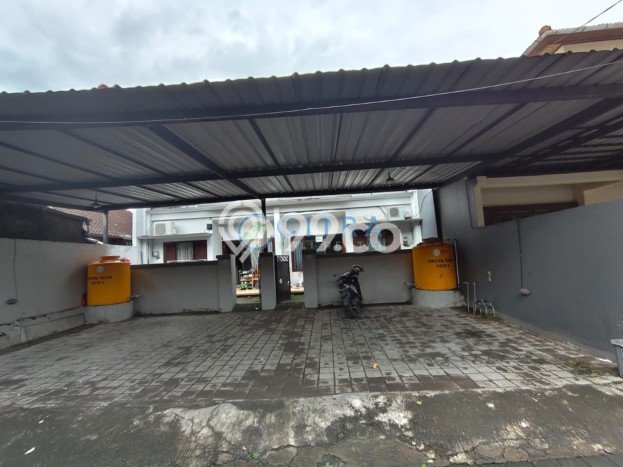 Disewakan! Rumah 2 Kamar Tidur &
2 Kamar Mandi di Sesetan, Denpasar Disewakan! Rumah 2 Kamar Tidur &
2 Kamar Mandi di Sesetan, Denpasar