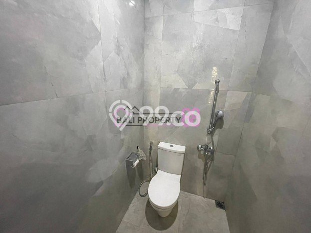 Ready to Use! Luxury House LT 410m2 Desain Elegan di Renon Ready to Use! Luxury House LT 410m2 Desain Elegan di Renon