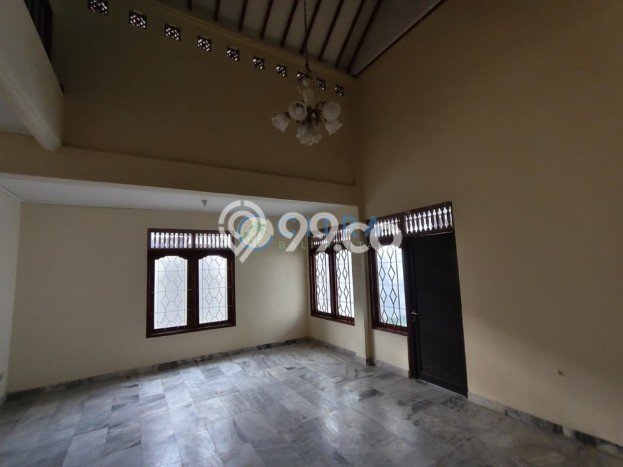 Disewakan! Rumah 4 Kamar Tidur &
3 Kamar Mandi di Renon, Denpasar Disewakan! Rumah 4 Kamar Tidur &
3 Kamar Mandi di Renon, Denpasar