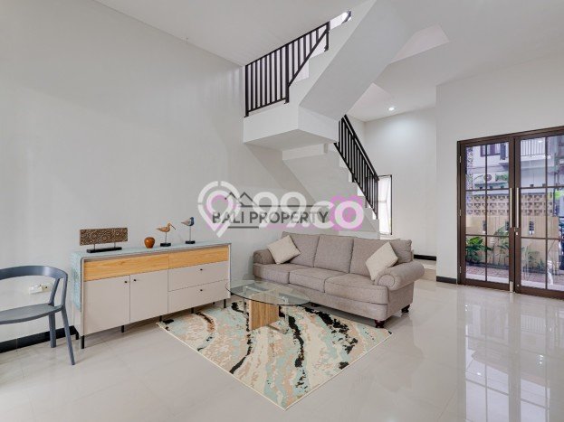 Ready to Use! Luxury House LT 170m2 Desain Elegan di Kerobokan Kaja Ready to Use! Luxury House LT 170m2 Desain Elegan di Kerobokan Kaja