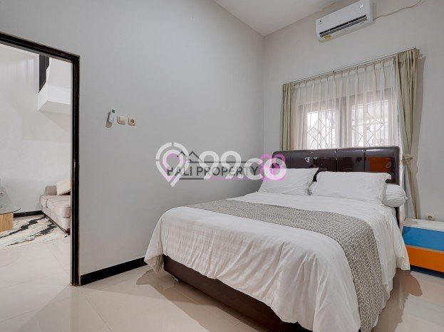 Ready to Use! Luxury House LT 170m2 Desain Elegan di Kerobokan Kaja Ready to Use! Luxury House LT 170m2 Desain Elegan di Kerobokan Kaja