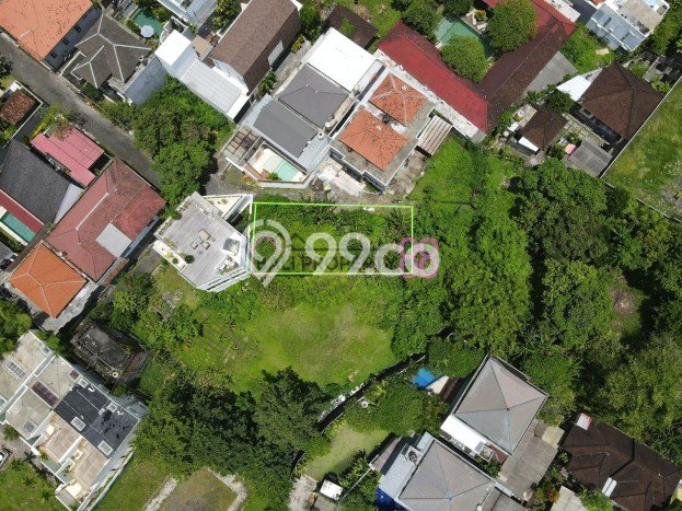 Tanah Investasi Dijual di Badung Punya Luas 307m2 Tanah Investasi Dijual di Badung Punya Luas 307m2