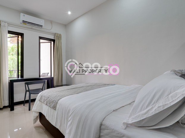 Ready to Use! Luxury House LT 170m2 Desain Elegan di Kerobokan Kaja Ready to Use! Luxury House LT 170m2 Desain Elegan di Kerobokan Kaja