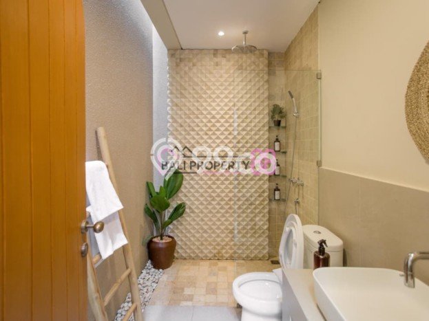 Hunian Elit LB 110m2 Siap Huni Desain Elegan di Tibubeneng, Badung Hunian Elit LB 110m2 Siap Huni Desain Elegan di Tibubeneng, Badung