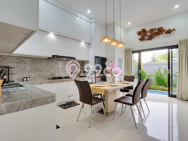 Ready to Use! Luxury House LT 170m2 Desain Elegan di Kerobokan Kaja Ready to Use! Luxury House LT 170m2 Desain Elegan di Kerobokan Kaja