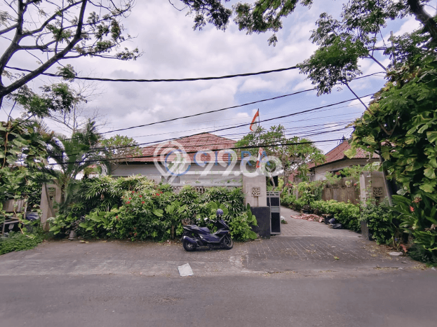 Rumah Disewakan Badung LT 800m2 LB 500m2 Area Kerobokan Rumah Disewakan Badung LT 800m2 LB 500m2 Area Kerobokan
