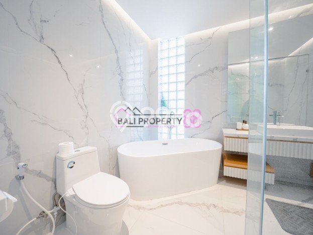 Hunian Elit LB 292m2 Siap Pakai Desain Elegan di Jimbaran, Badung Hunian Elit LB 292m2 Siap Pakai Desain Elegan di Jimbaran, Badung