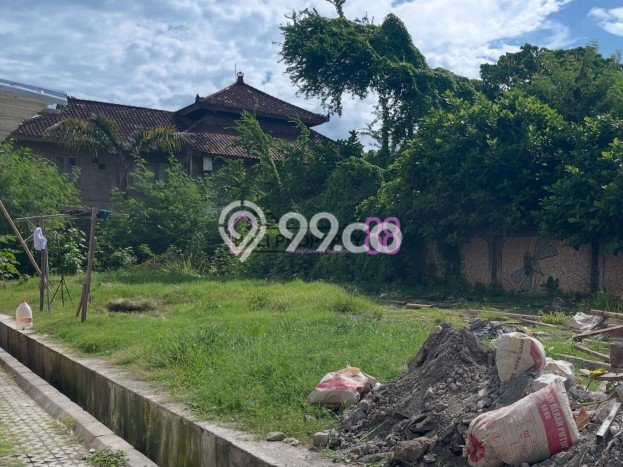 Kavling Tanah Dijual di Kuta, Badung, Luas 300m2 Area Strategis Kavling Tanah Dijual di Kuta, Badung, Luas 300m2 Area Strategis