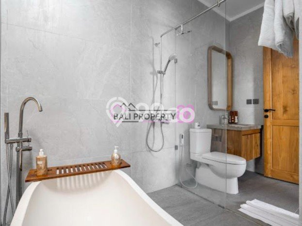 For Sale! Premium House LT 150m2 Desain Modern di Kerobokan For Sale! Premium House LT 150m2 Desain Modern di Kerobokan