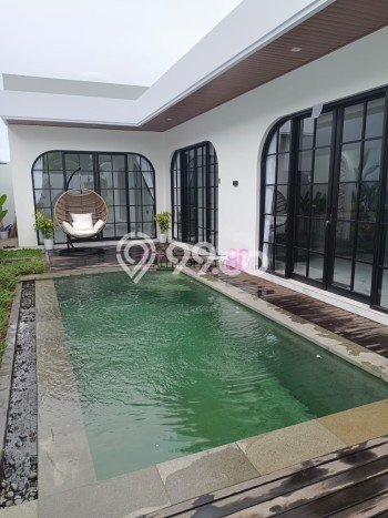 Disewakan! Rumah 2 Kamar Tidur &
2 Kamar Mandi di Sanur Kauh, Denpasar Disewakan! Rumah 2 Kamar Tidur &
2 Kamar Mandi di Sanur Kauh, Denpasar