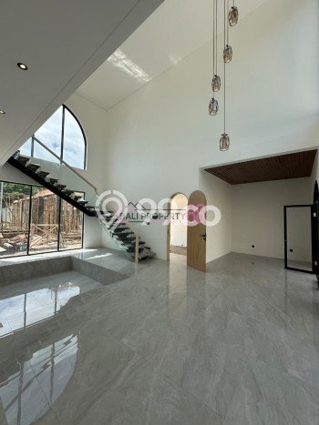 Ready to Use! Premium House LT 200m2 Desain Modern di Jimbaran Ready to Use! Premium House LT 200m2 Desain Modern di Jimbaran
