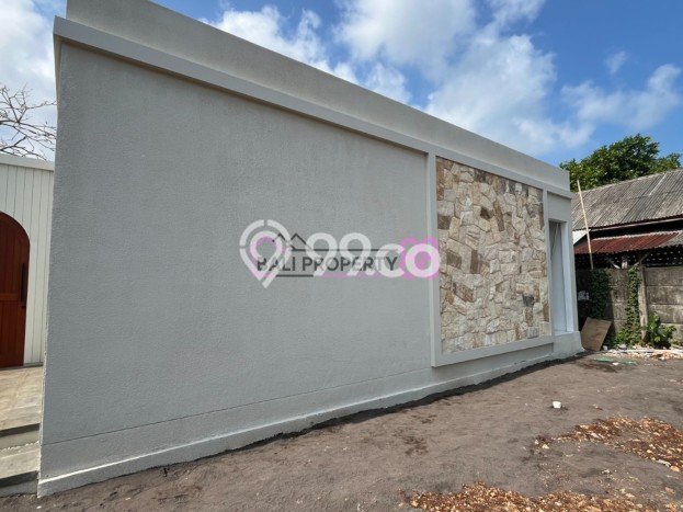 Dijual Rumah Mewah Elegan Dengan View Cantik di Jimbaran, Badung Dijual Rumah Mewah Elegan Dengan View Cantik di Jimbaran, Badung