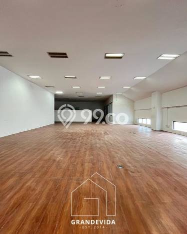 Komersial Dijual di Kebayoran Baru Jakarta Selatan dengan LB 1800m2 Komersial Dijual di Kebayoran Baru Jakarta Selatan dengan LB 1800m2