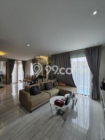 Dijual Rumah Luas Elegan Dengan View Eksklusif di Veteran, Jakarta Selatan Dijual Rumah Luas Elegan Dengan View Eksklusif di Veteran, Jakarta Selatan