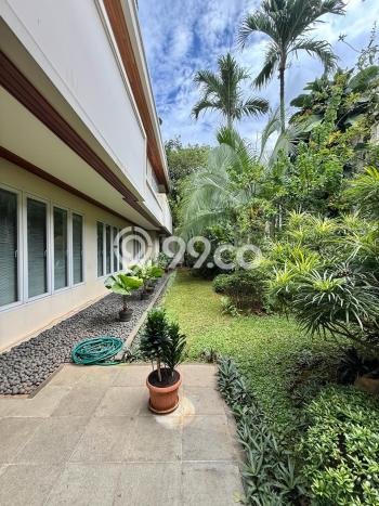 Rumah Elit Modern Siap Huni di Pondok Indah Jakarta Selatan Rumah Elit Modern Siap Huni di Pondok Indah Jakarta Selatan