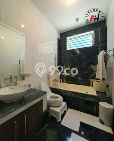 Ready to Use! Luxury House LT 405m2 Desain Modern di Bintaro Ready to Use! Luxury House LT 405m2 Desain Modern di Bintaro