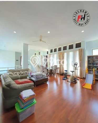 Ready to Use! Luxury House LT 405m2 Desain Modern di Bintaro Ready to Use! Luxury House LT 405m2 Desain Modern di Bintaro